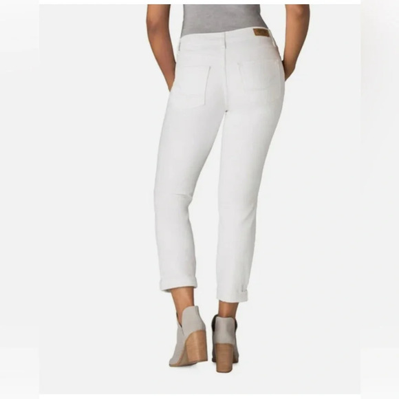 Signature By Levi Strauss & Co Women's size 4/27 White Drestressed Mid-Rise - Picture 3 of 9